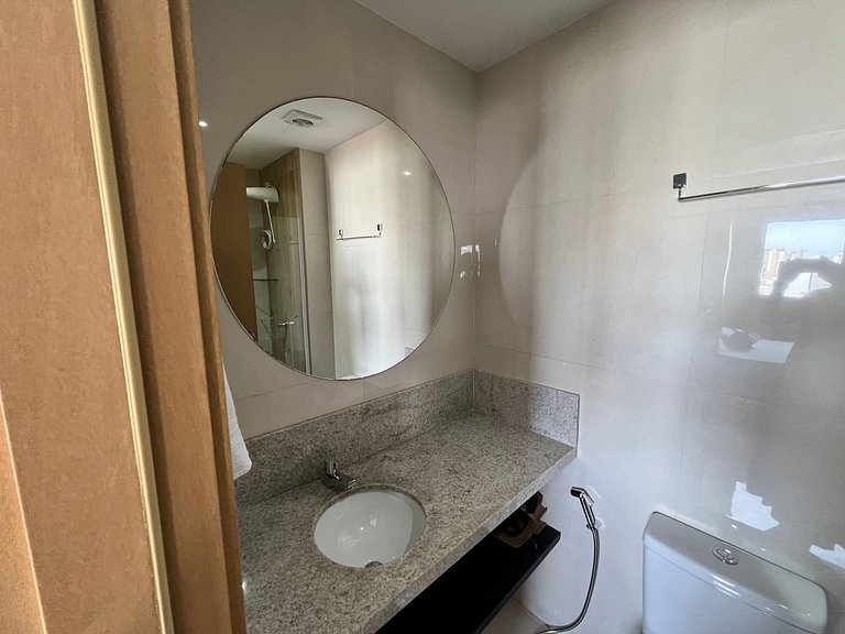 Apto c/ Vista Mar Parcial a 350m da Praia HPA904