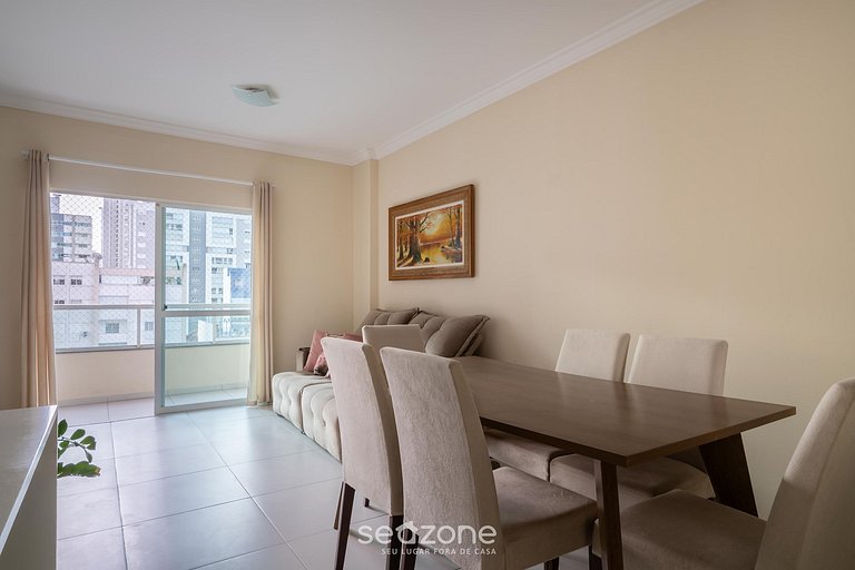 Lindo apto bem localizado a 2 min da praia ELM701