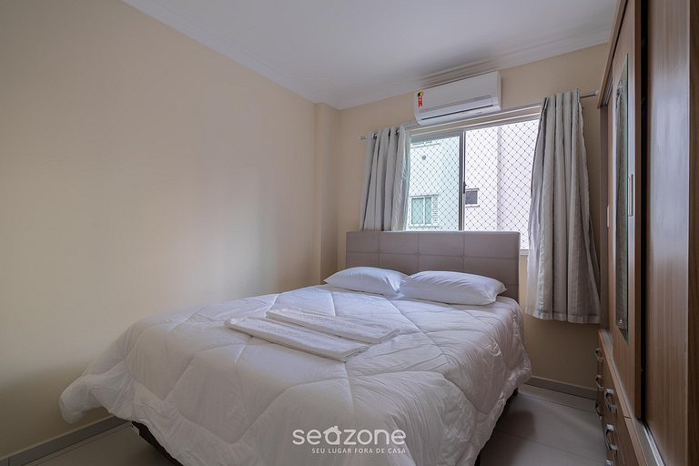 Lindo apto bem localizado a 2 min da praia ELM701