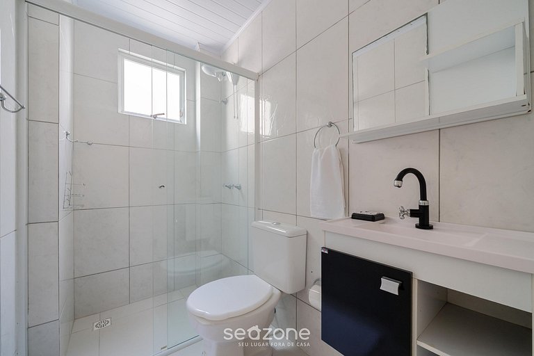 Lindo apto bem localizado a 2 min da praia ELM701