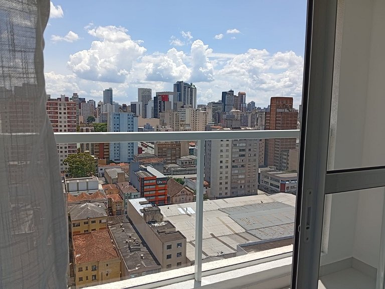 Estudio Completo en Curitiba EMW0820