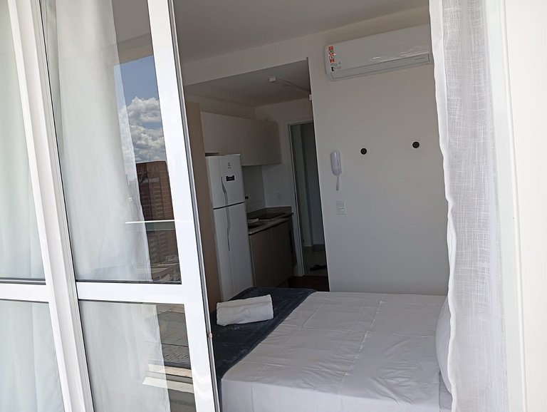 Estúdio Completo em Curitiba EMW0820