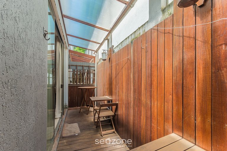 Apto en Cond. c/ Piscina y Gimnasio SVO0004