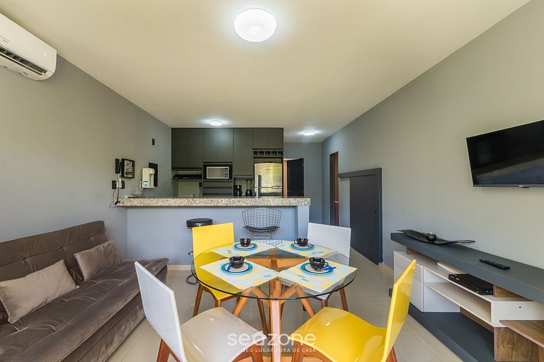 Apto em Cond. c/ Piscina e Academia SVO0004