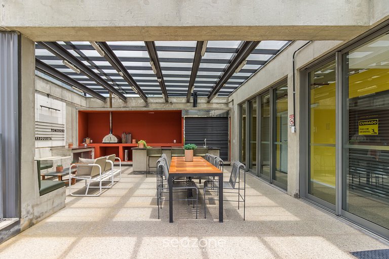 Studio em cond. c/ piscina a 300m do Metrô YHE0104