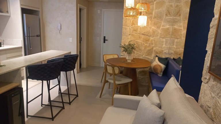 Apto c/ parrilla y balcón a 220 m del mar RTY0216