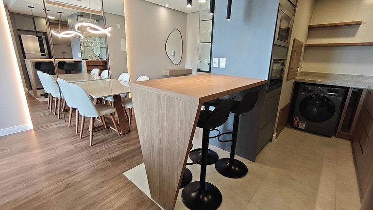 Apto a 260m do Mundo do Vapor DAH0312