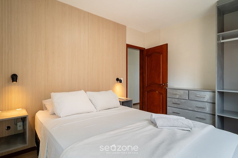 Apto c/ varanda, churrasqueira e vista mar RBV0103