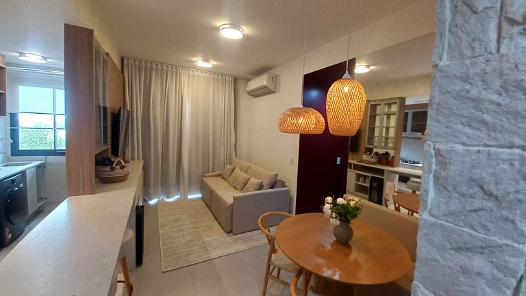 Apto c/ churrasq. a poucos passos do mar RTY0305