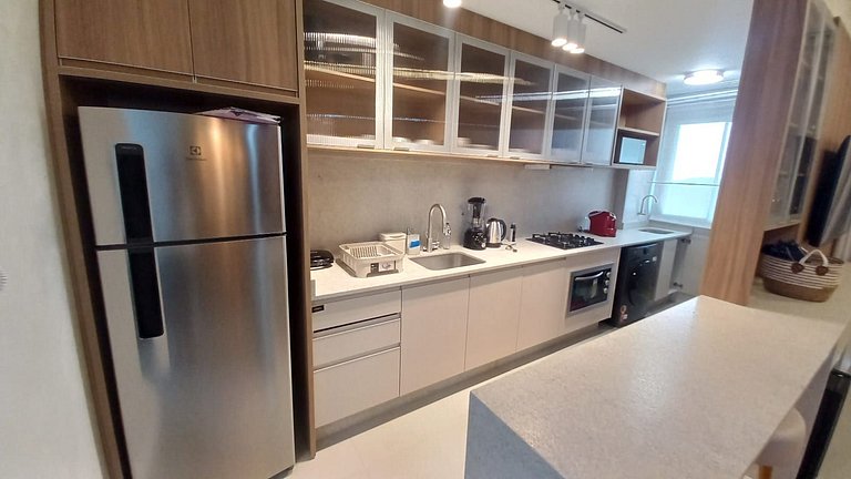 Apto c/ parrilla a pocos pasos del mar RTY0305