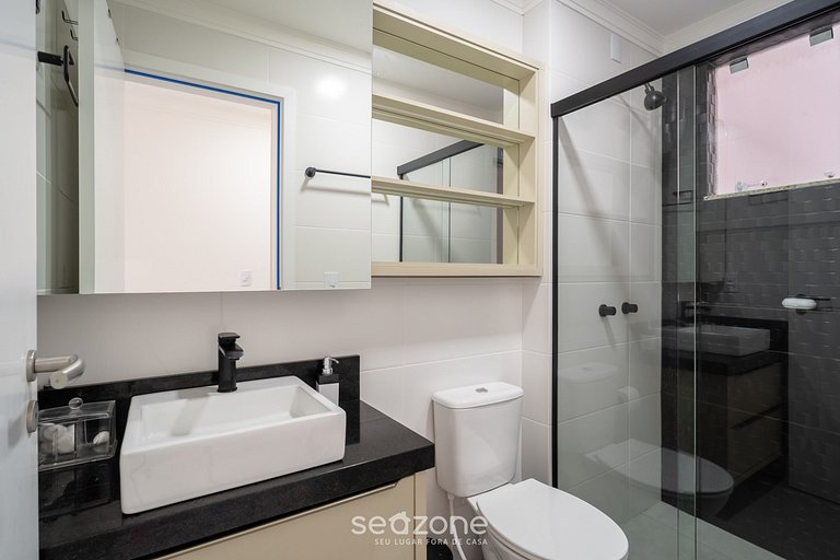 Apto c/ Churrasq. em Condo c/ Piscina RMM0107