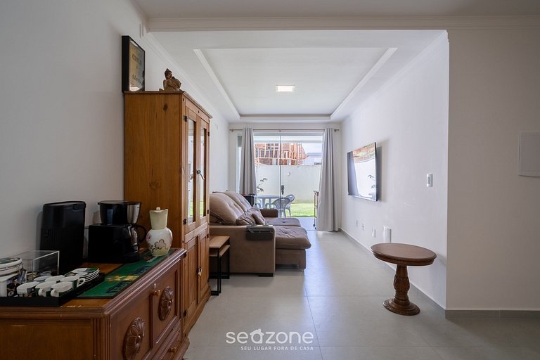 Apto c/ Churrasq. em Condo c/ Piscina RMM0107