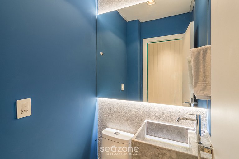 Apto c/ área gourmet a 300m da praia MTR1002