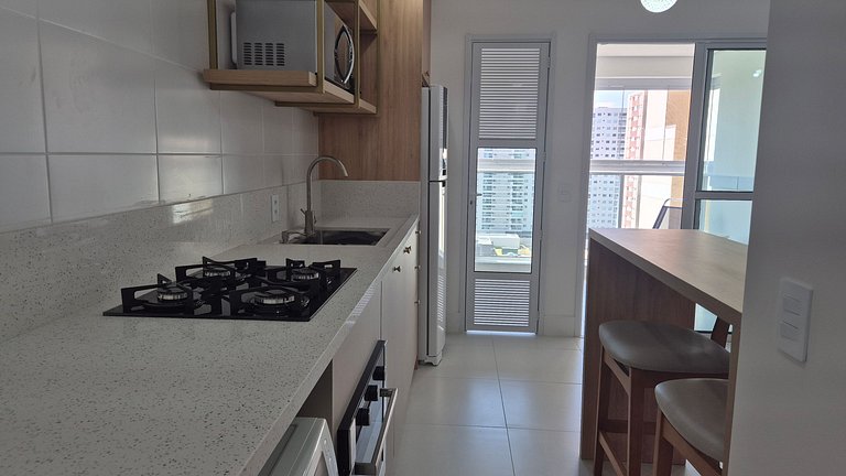 Apto c/ Churrasqueira a 200m da Praia PTC1304