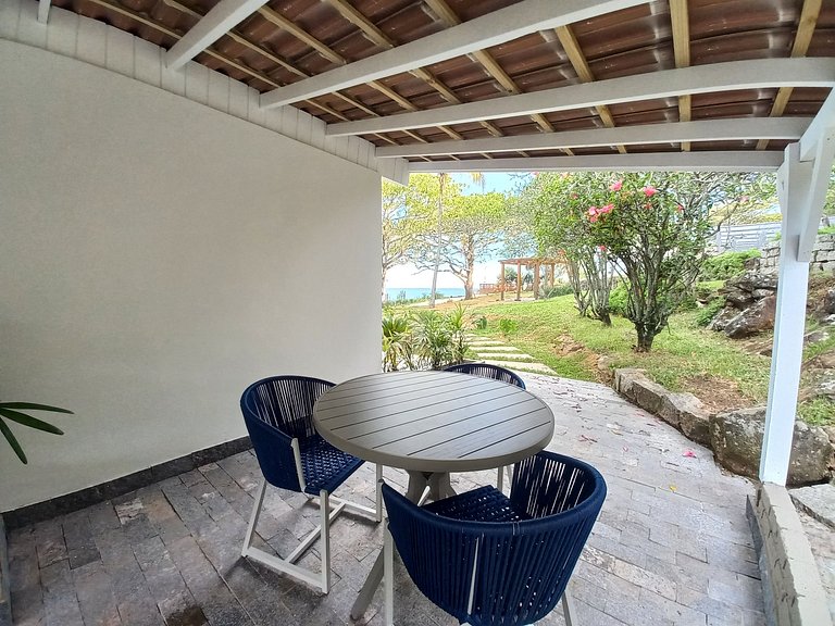 Apto en Cond. Frente al Mar FTS0010