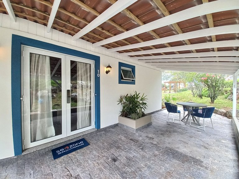 Apto en Cond. Frente al Mar FTS0010