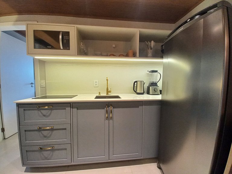 Apto em Cond. Beira-Mar FTS0010