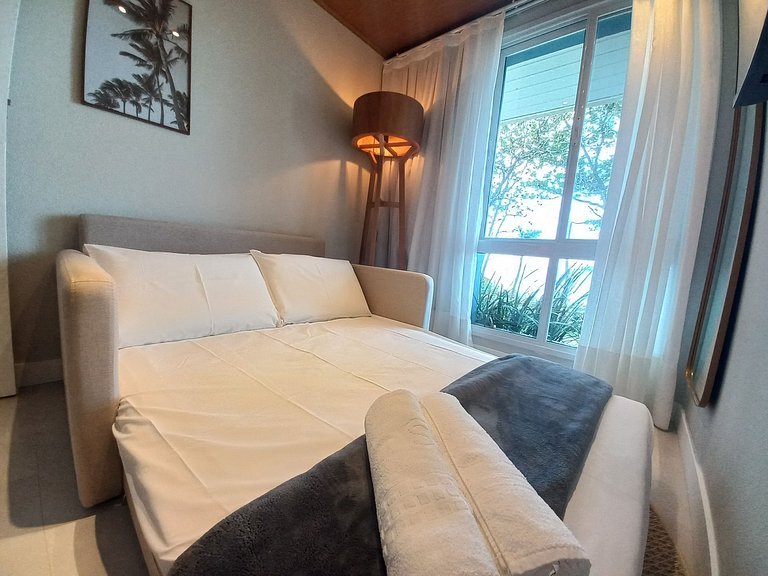 Apto em Cond. Beira-Mar FTS0010