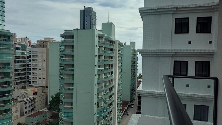 Studio em Meia Praia a 220m do Mar FFS1004