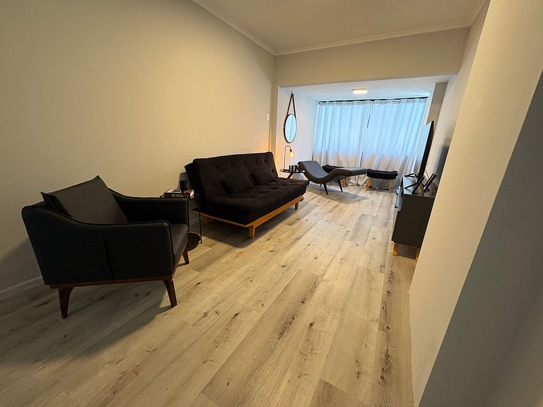 Apt 2 dorm 50m de la playa en el centro BC EAN0104