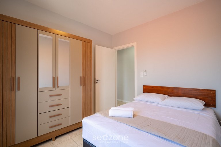 Departamento c/ balcón a pasos de la playa IDS0501