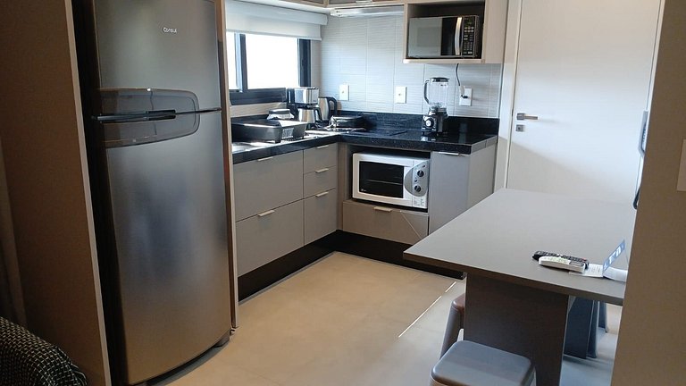 Apto c/ vista mar a 280m da praia MHF1809