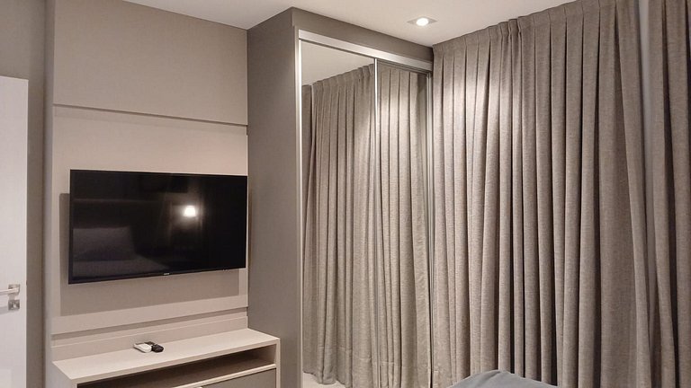 Apto c/ vista mar a 280m da praia MHF1809