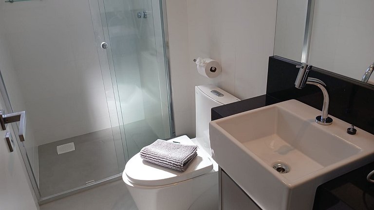 Apto c/ vista mar a 280m da praia MHF1809