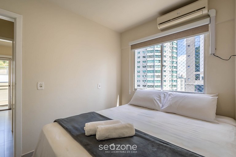 Apto a 160 m de la Rueda Gigante en BC - EPJ0601