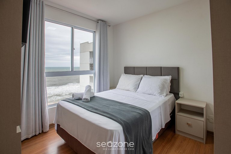 Apto c/ Churrasq. em Cond. Beira-mar VAC0801