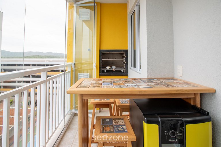 Apto c/ Parrilla en Cond. Frente al Mar VAC0801