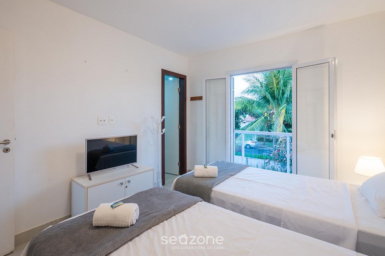 Casa c/ Piscina a 220 m da Praia PRO0003