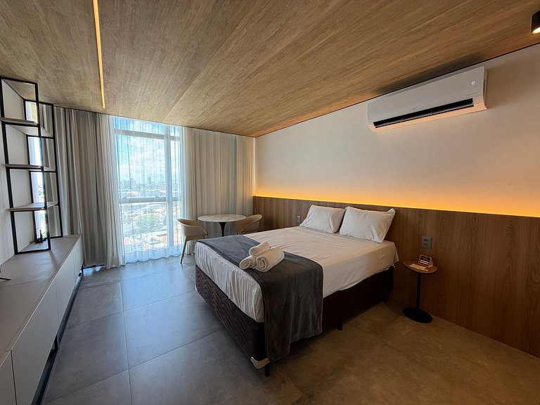 Estúdio em Prédio c/ Piscina na Orla NWT1220