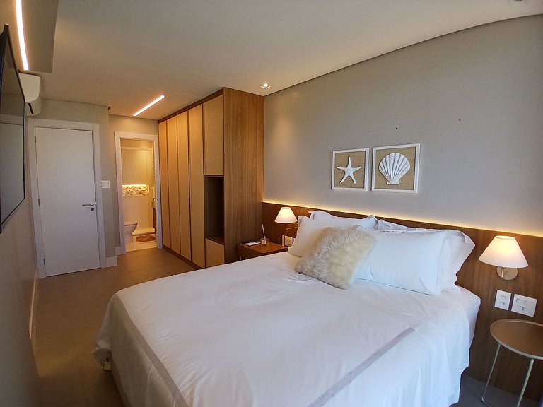 Apt en Cond. con piscina a pasos del mar PET0209