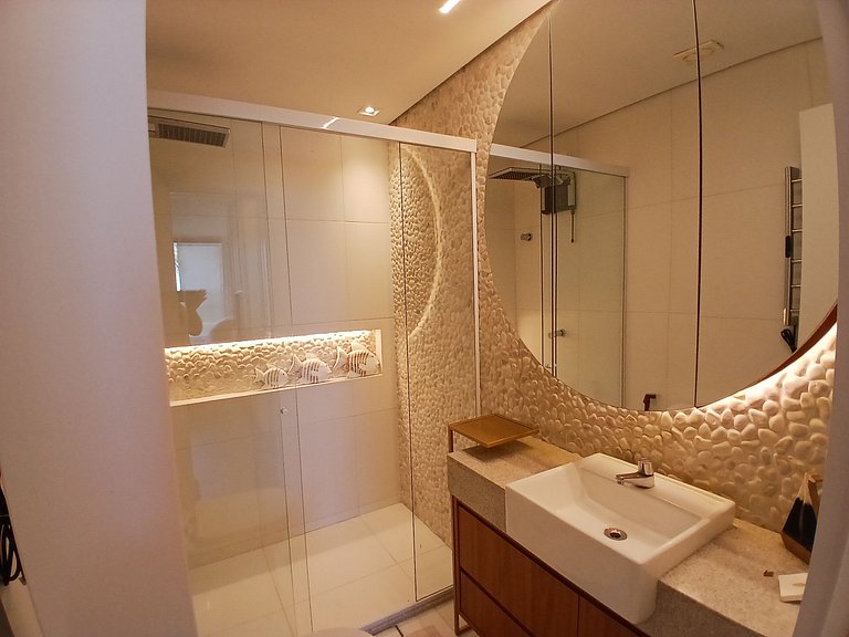 Apt en Cond. con piscina a pasos del mar PET0209