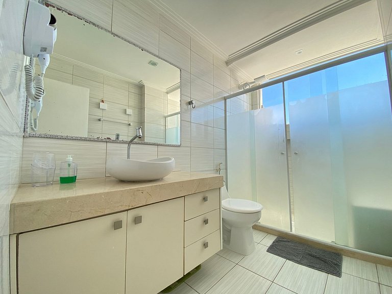 Apto de 3 Dormitorios y Vista al Mar EDI0302