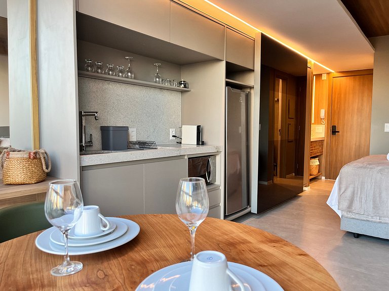 Estudio en Cond. c/ Piscina, 170m del mar LIV1105