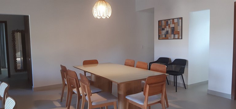 Casa em condo. com piscina e churrasqueira PCR0004