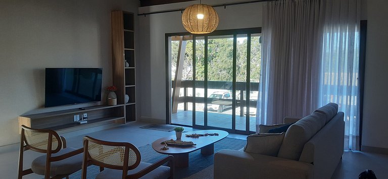 Casa en condo. c/ piscina y zona de BBQ PCR0004