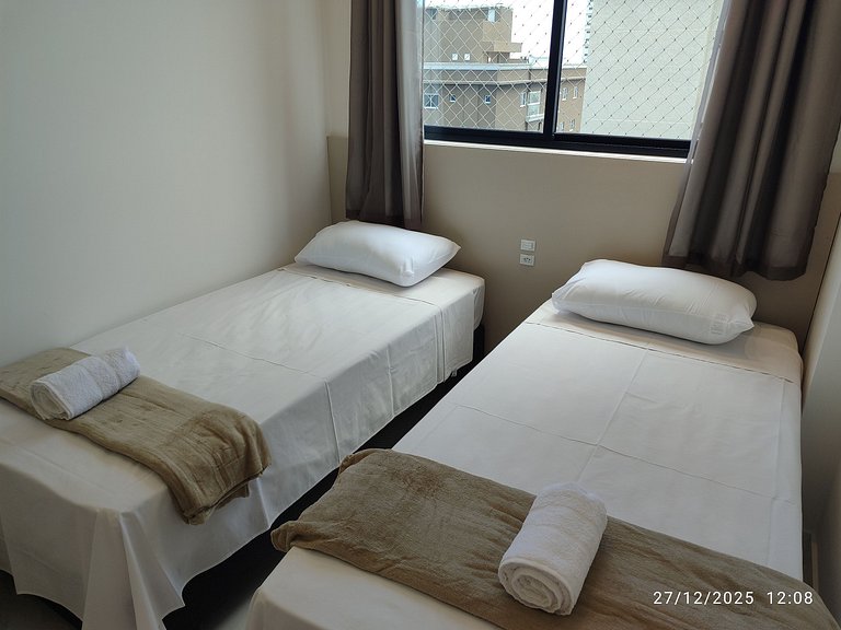 Apto c/ churrasqueira a 500m da praia STW1506