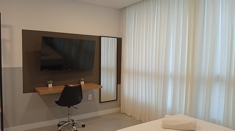 Studio completo a 150m da Praia de Jurerê PTE0507