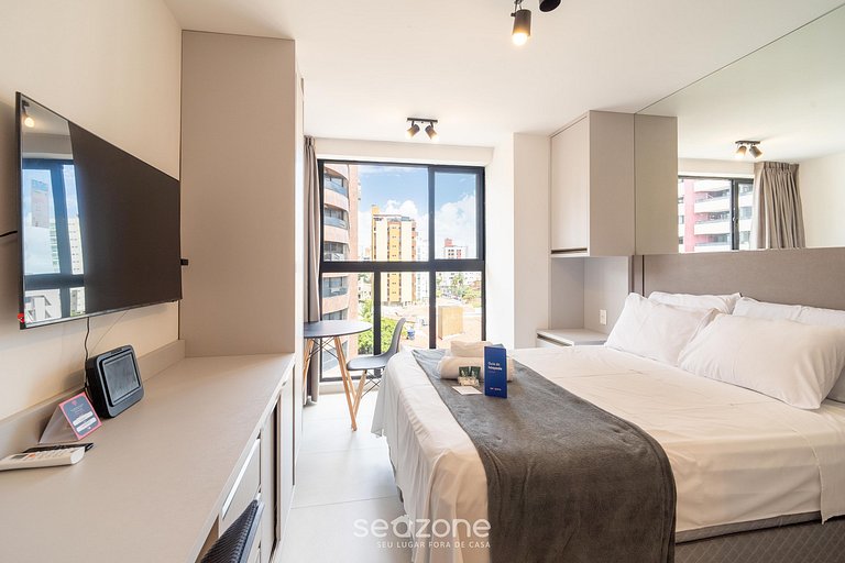 Estudio en edif. c/ piscina, 280m del mar UGR0404A