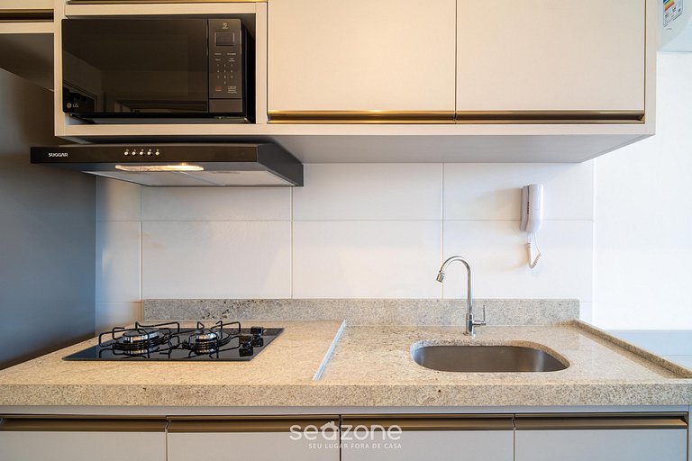 Estudio en edif. c/ piscina, 280m del mar UGR0404A