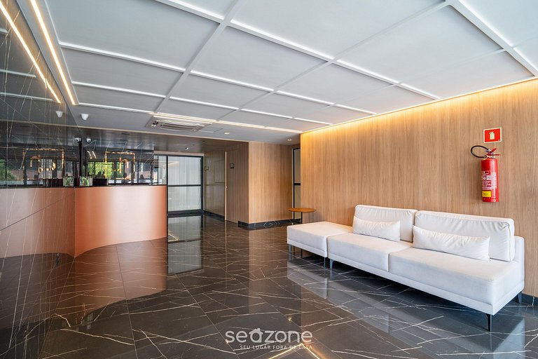 Moderno em edf. c/ Piscina a 280 m do Mar UGR0404A
