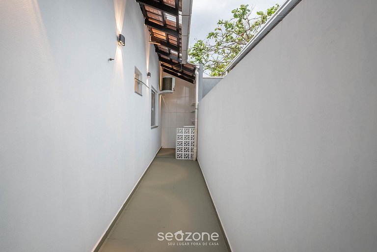 Casa completa a poucos minutos da praia JCS0874