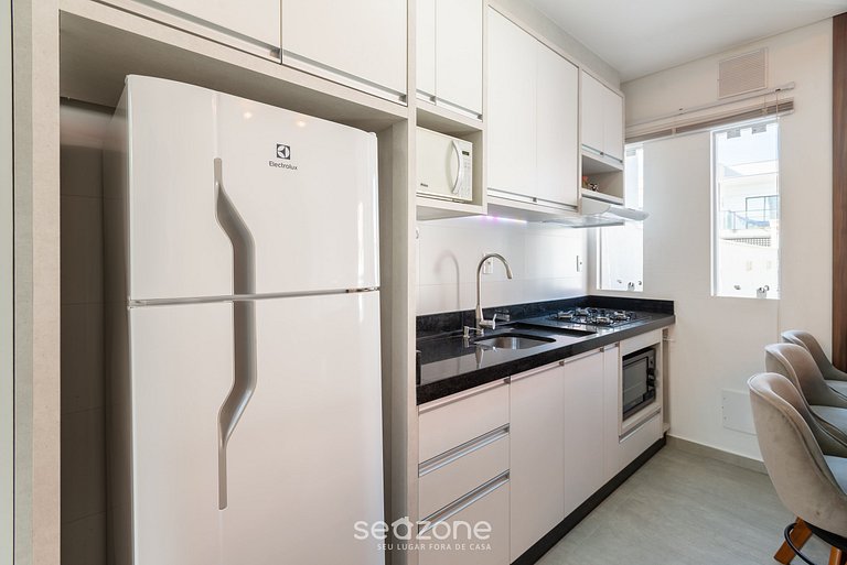 Apto a 100m da Beira Mar do Tabuleiro CIR0102