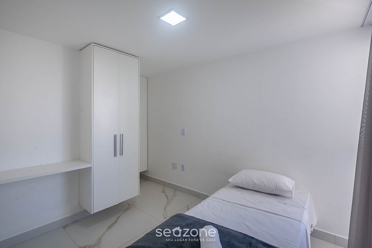 Apto 2 QTs a apenas 270m da Praia do Morro EPU0301