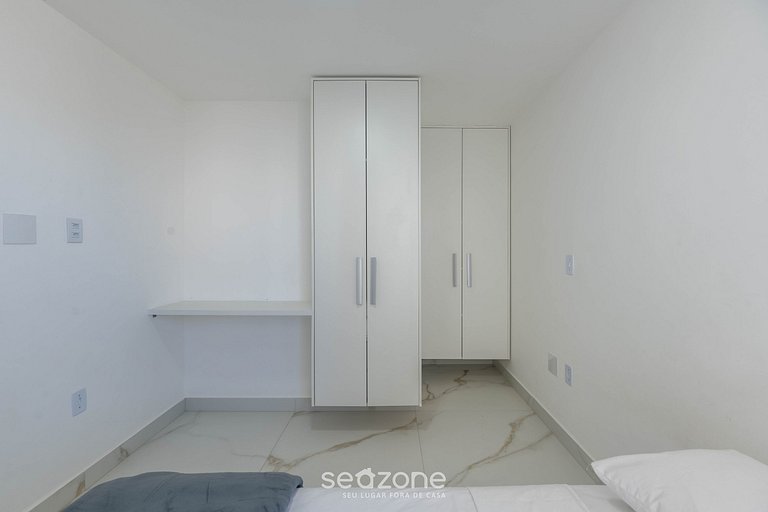 Apto 2 QTs a apenas 270m da Praia do Morro EPU0301