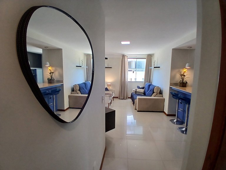 Apto c/ varanda a passos do mar em Ilheus ERW0301