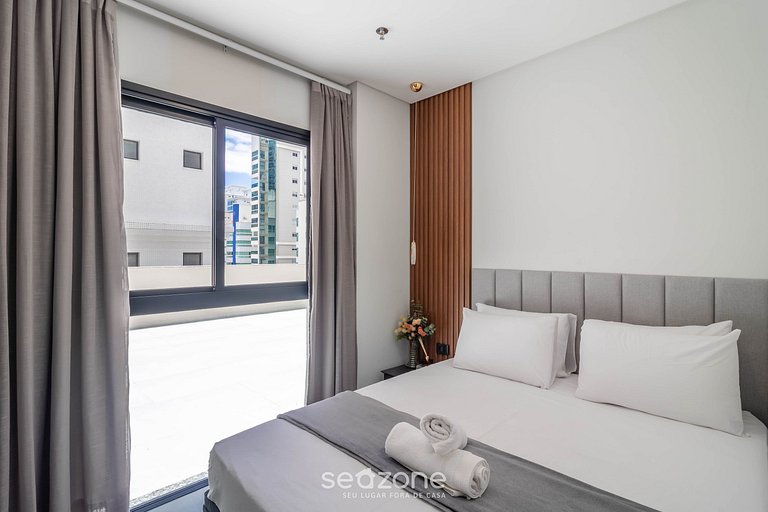 Apto em cond c/ piscina a 220m do Mar FFS0406